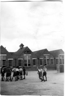 Children at play - Langdon Hills Primary School circa 1947 Children at play - Langdon Hills Primary School circa 1947