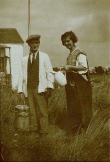 Grandad William delivering the milk to Mrs Vido in Worthing Road Grandad William delivering the milk to Mrs Vido in Worthing Road | Peter Sloper